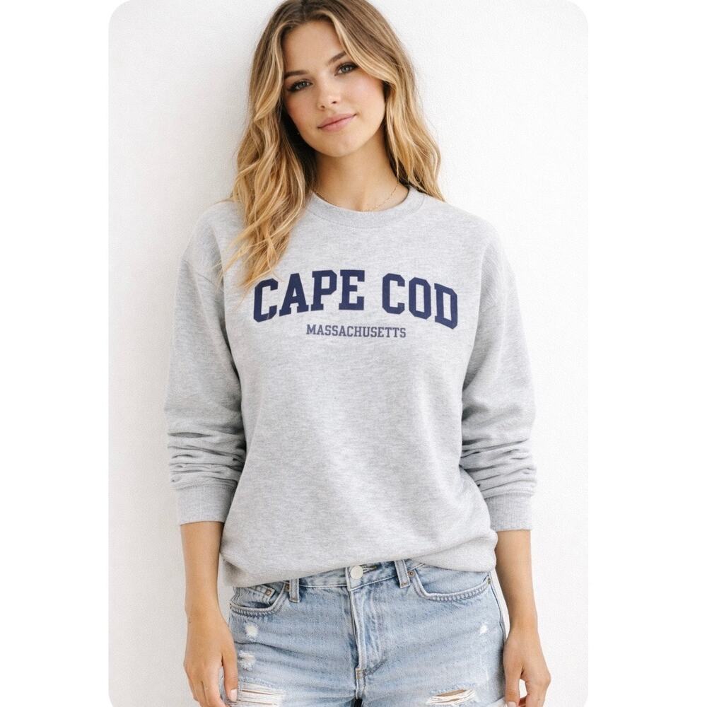 Cape Cod Massachusetts Gray Crewneck Sweatshirt Coastal Prep Y2K Small
